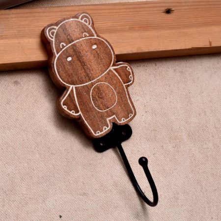 Brown Wooden Hippo Wall Hooks For Keys